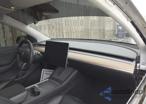 2022 Tesla Model Y Long Range Dual Motor All-Wheel Drive из США, поврежденный, VIN 7SAYGAEE2NF307710